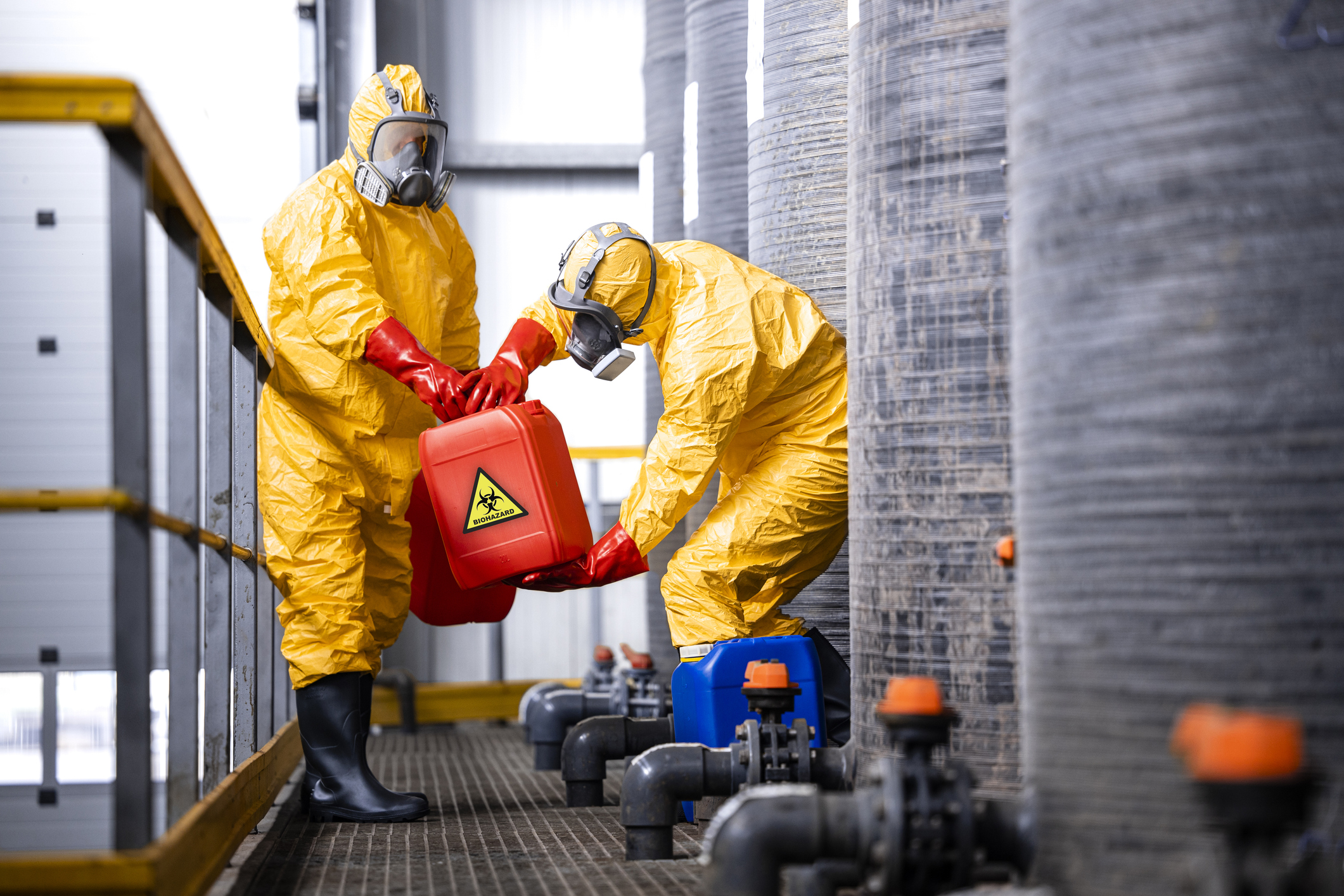 Handling-Hazardous-Materials-in-the-Workplace-Featured-Image